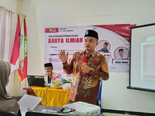Motivasi Produktivitas Karya Mahasiswa, Himaprodi MPI IAI UW Gelar Pelatihan Karya Ilmiah