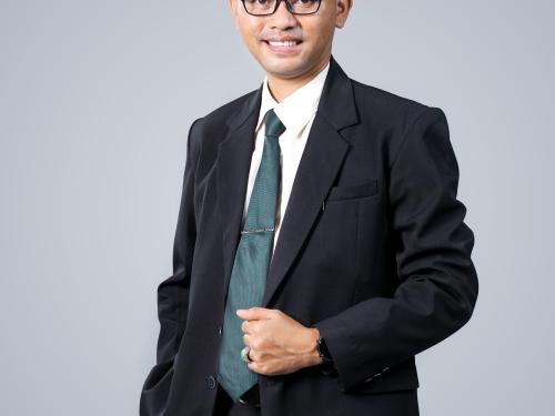 Membaca Perilaku Anak di Momentum Idul Fitri: Dari Label Negatif Menuju Pemahaman Psikologis