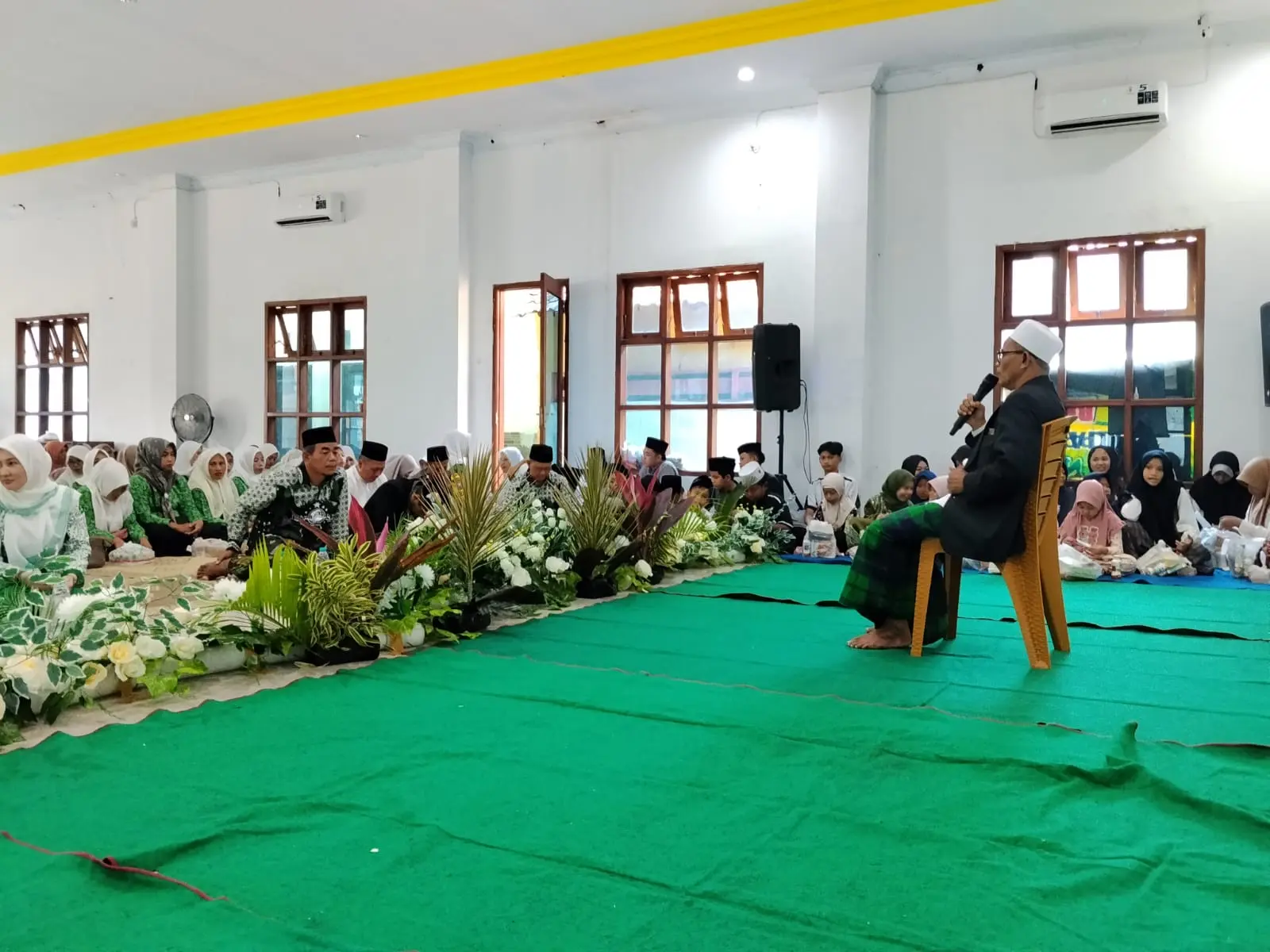 KH Agus Maulana Ingatkan Pentingnya Menjauhi Kezaliman dan Menyayangi Anak Yatim