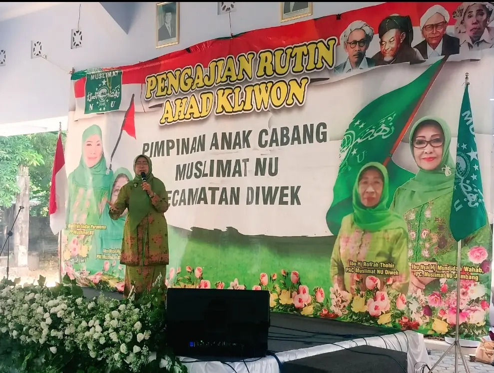 Muslimat NU Diwek Ajak Orang Tua Perkuat Iman dan Tirakat untuk Jaga Anak
