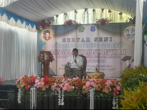 Launching Buku Siswa dan Etnik Nusantara Tandai Lepas Kelas Akhir