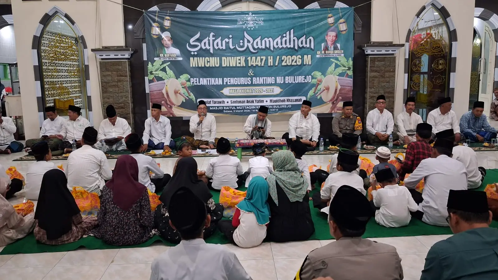 Safari Ramadhan MWCNU Diwek di Bulurejo, Santuni Yatim dan Lantik Pengurus Ranting